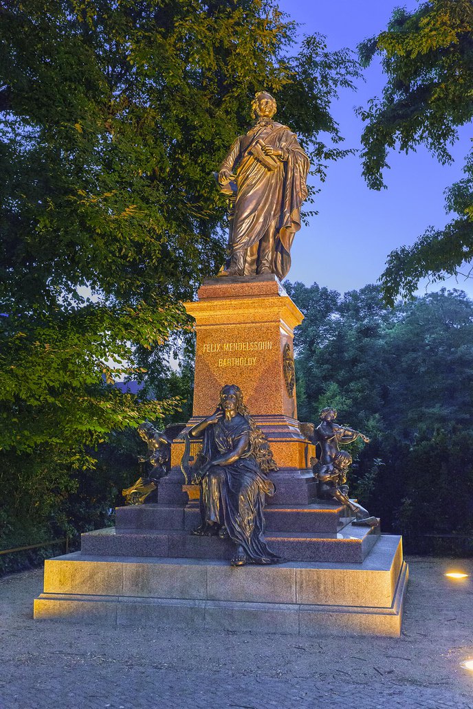 Mendelssohn-Denkmal vor der Thomaskirche